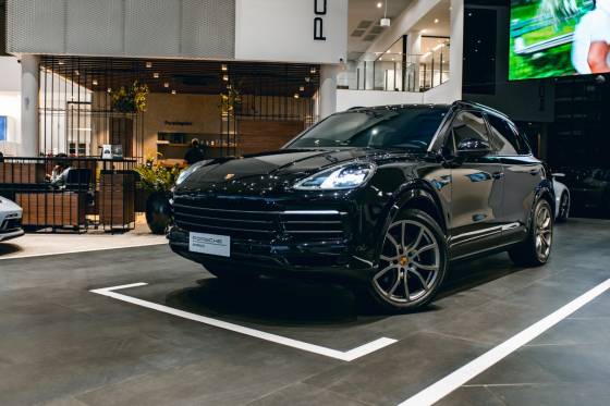 PORSCHE CAYENNE 3.0 V6 E-HYBRID AWD TIPTRONIC S PORSCHE CAYENNE 3.0 V6 E-HYBRID AWD TIPTRONIC S